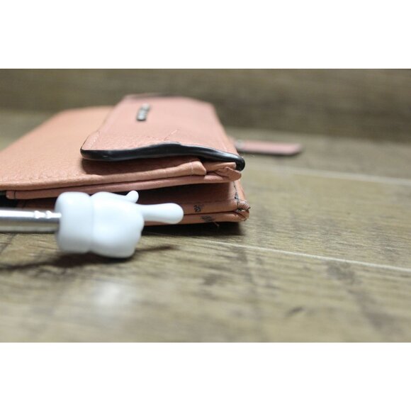 Max Studio women's pink double fold folding clutch‎ wallet - Picture 3 of 11